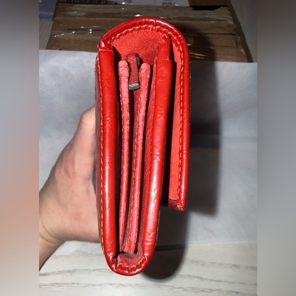 Gucci Red Embossed Leather wallet - Picture 4 of 16